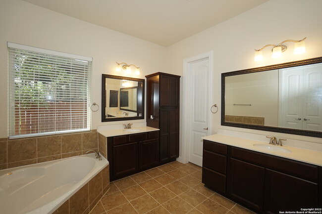 Building Photo - 26935 Hardy Run