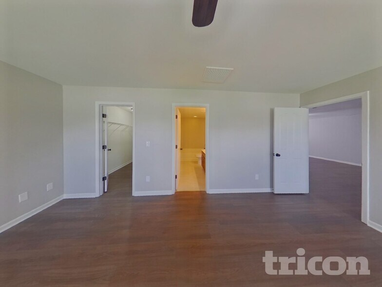 Building Photo - 1522 Ladora Dr