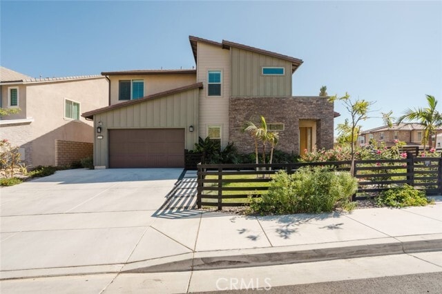 Building Photo - 11743 Canoga Ave