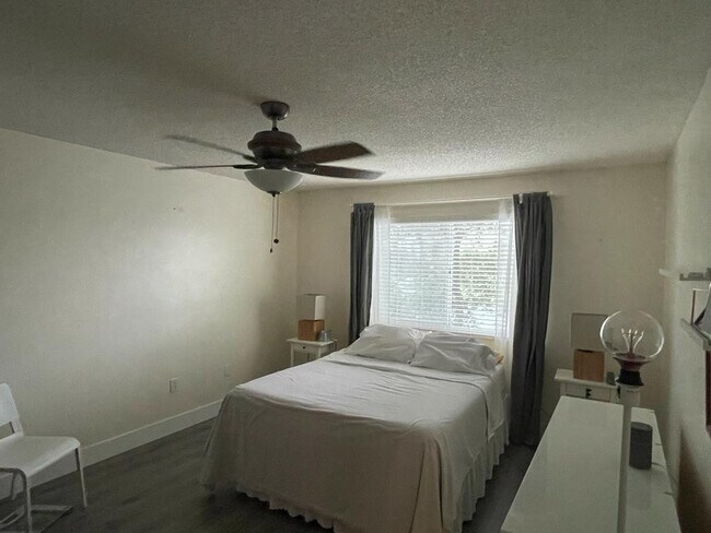 Building Photo - 7776 Trent Dr