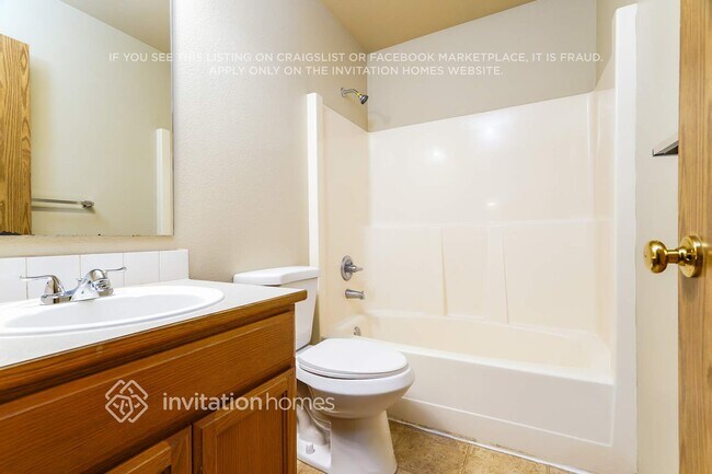 Building Photo - 306 Deeded St