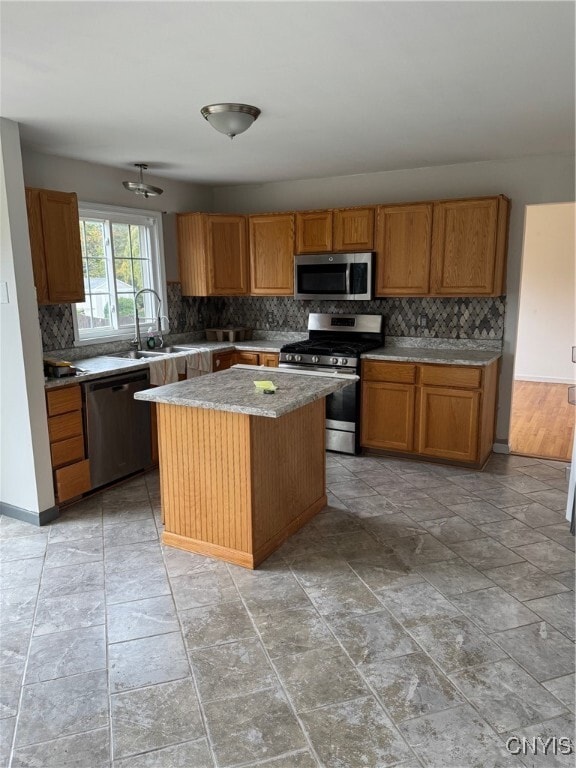 Building Photo - 8281 Dampier Cir
