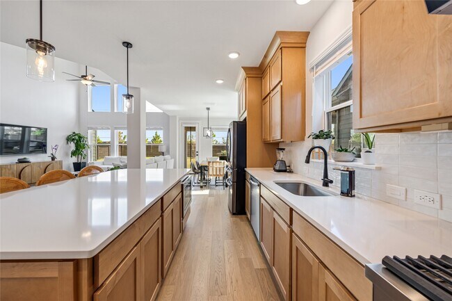 Building Photo - 15126 Boisterous Wy