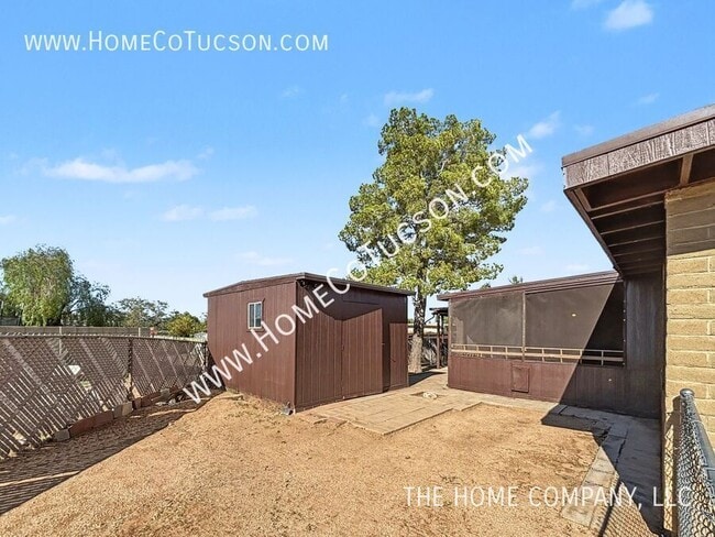 Building Photo - 3740 S Jessica Ave