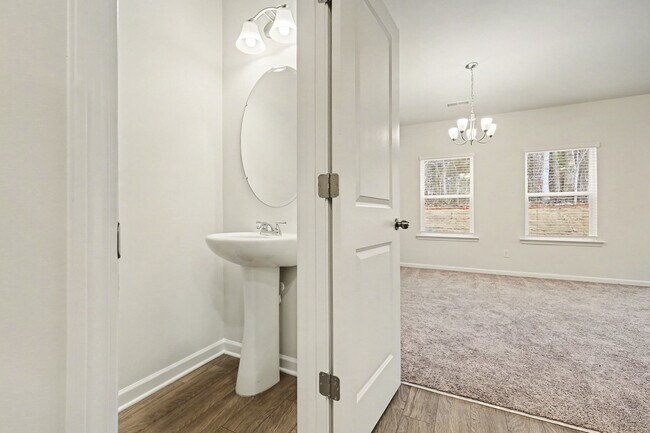 Building Photo - 5616 Ringneck Road