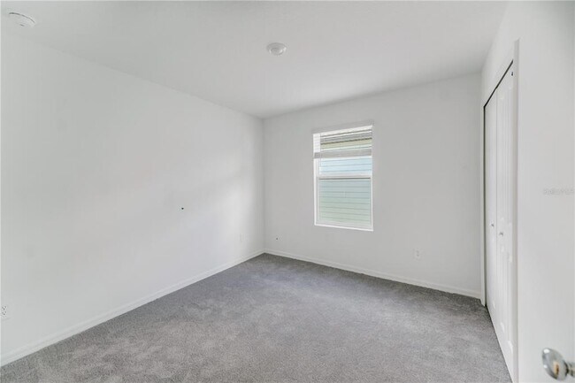 Building Photo - 5615 Red Kite Dr