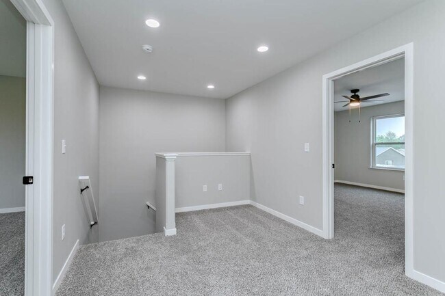 Building Photo - 3506 Green Pastures Ln