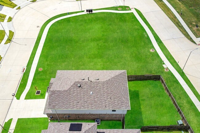 Building Photo - 24222 Sandstone Valley Ln