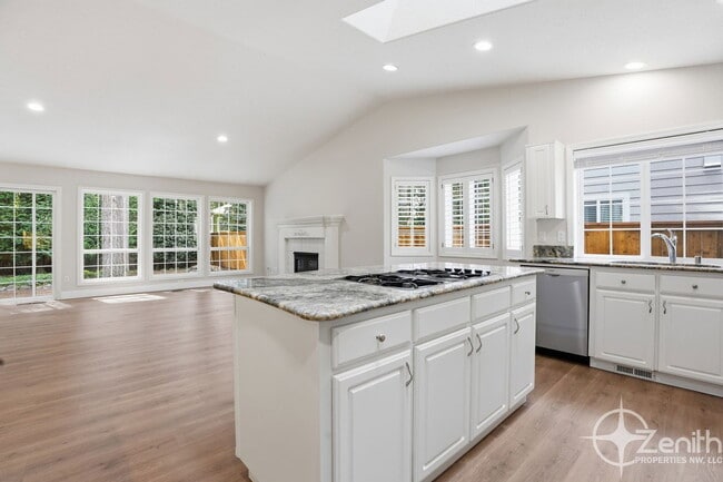 Building Photo - 2348 NW 45th Ave