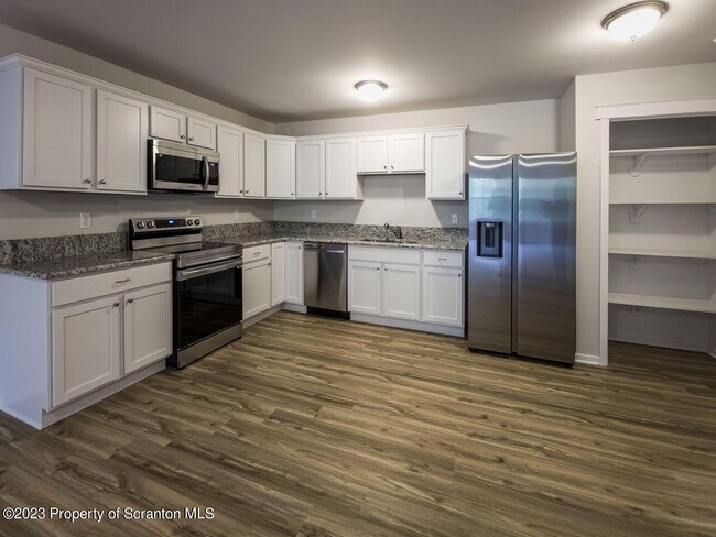 Building Photo - 163 Bianca Wy