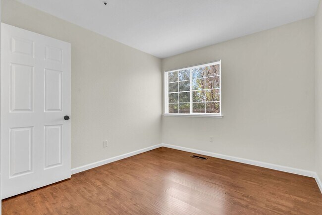 Building Photo - REMARKABLE VIEWS...LOTS OF PRIVACY IN YOUR OWN LITTLE WORLD..