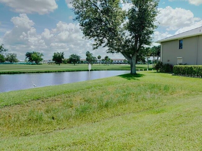 Building Photo - 1375 Saxony Cir