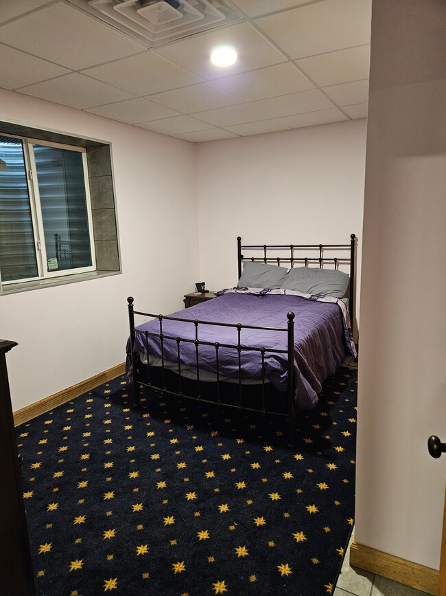 Building Photo - 5724 Lake Rd