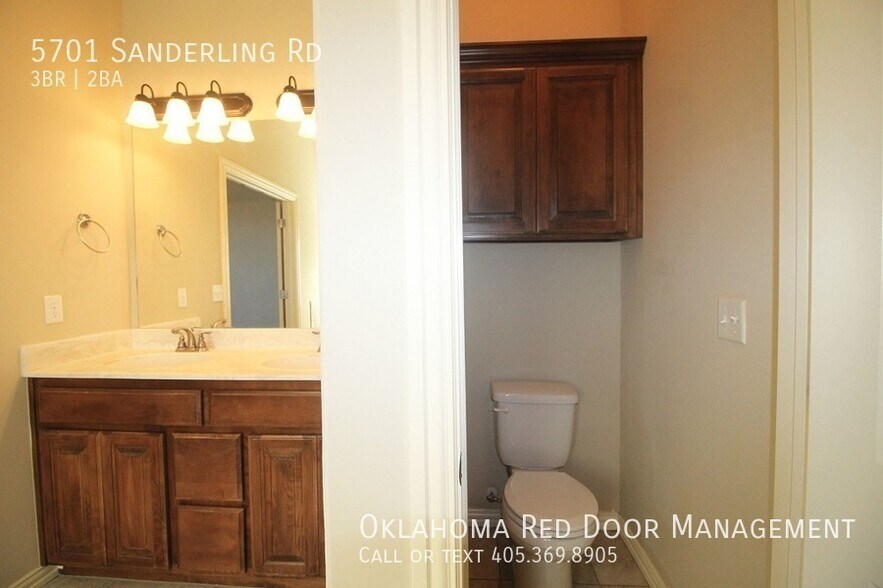 Building Photo - 5701 Sanderling Rd