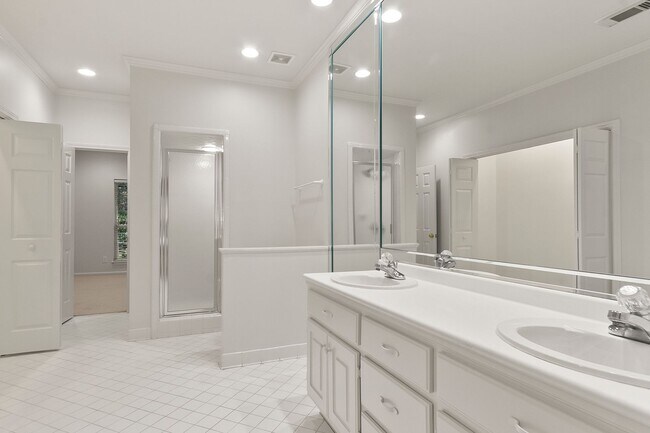 Building Photo - Verner School Zone - Fox Ridge Subdivision