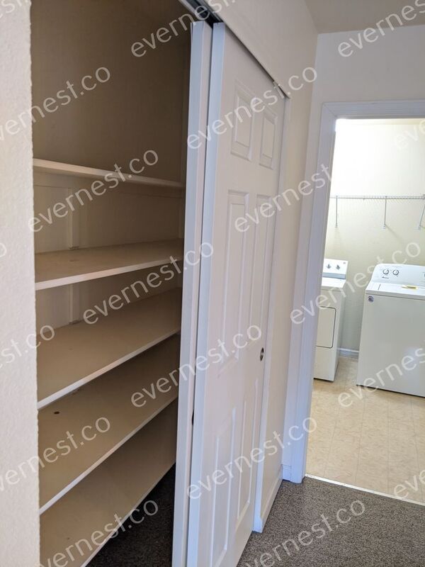 Building Photo - 5440 N Bryant St