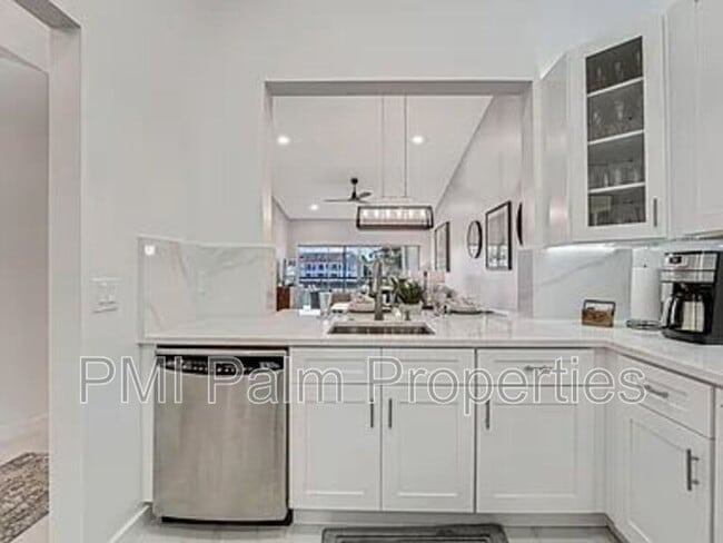 Building Photo - 225 Cypress Point Dr