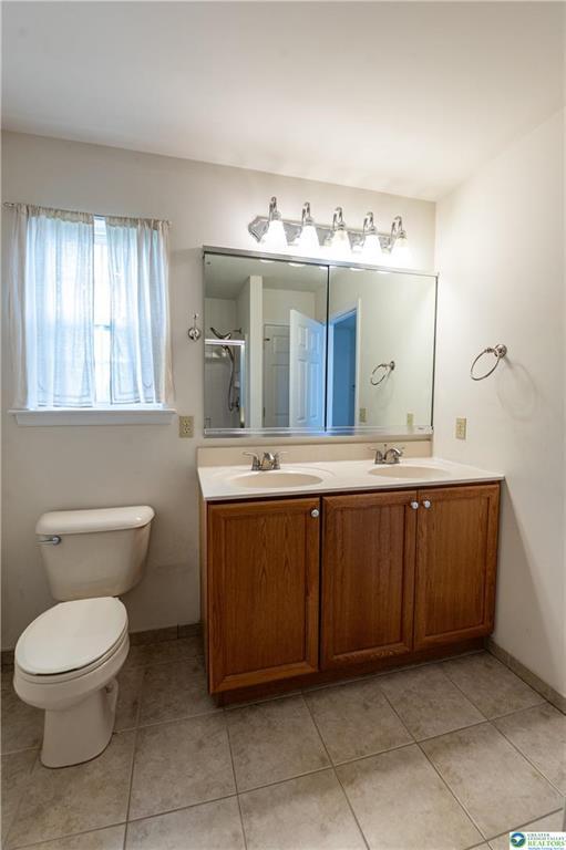 Building Photo - 5811 Fresh Meadow Dr