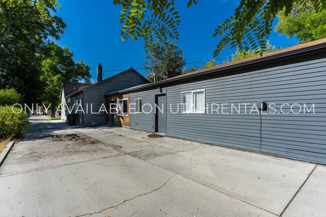 Building Photo - 545 E 200 N