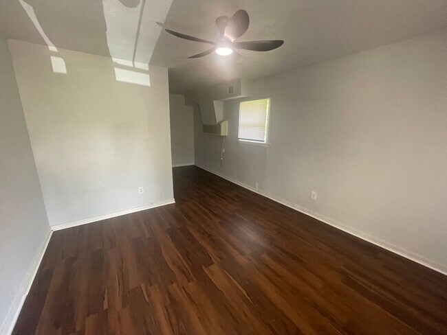 Building Photo - 3738 Bailey Ave