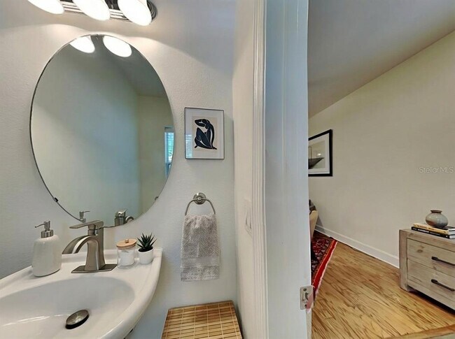 Building Photo - 3132 Santorini Ct