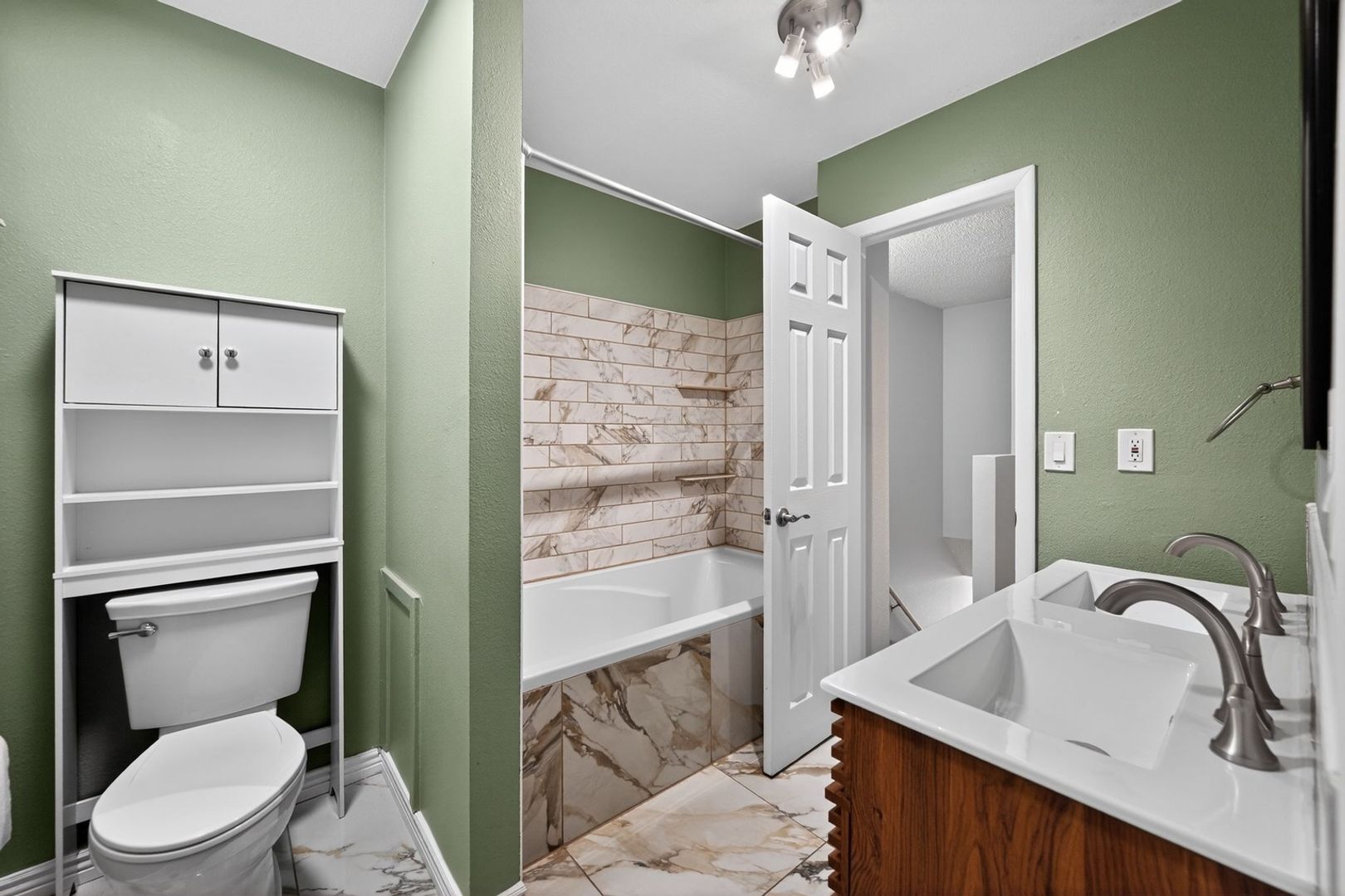 Building Photo - 3766 S Granby Way