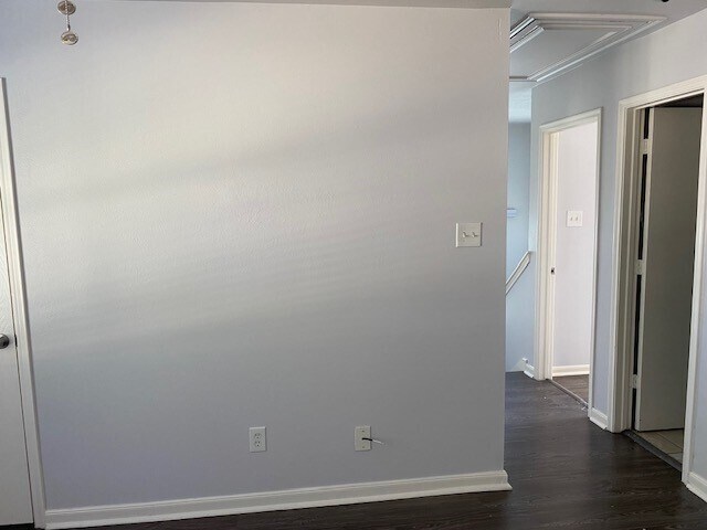 Building Photo - 18911 Brownstone Mills Dr