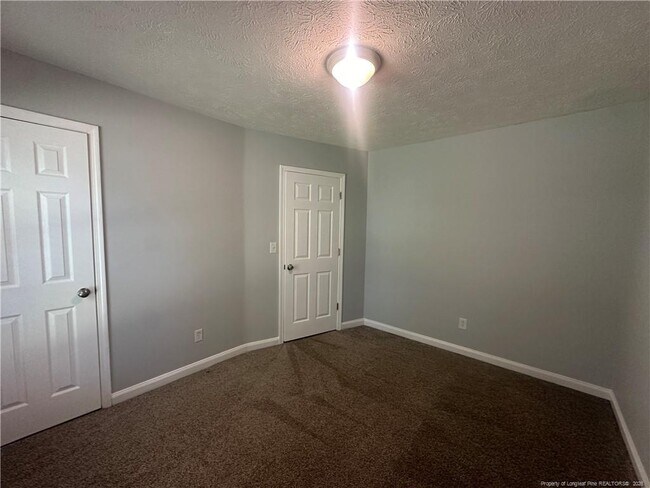 Building Photo - 9598 Holbrook Ln