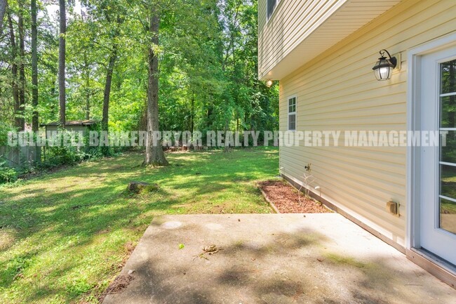 Building Photo - 1601 Bush Rd
