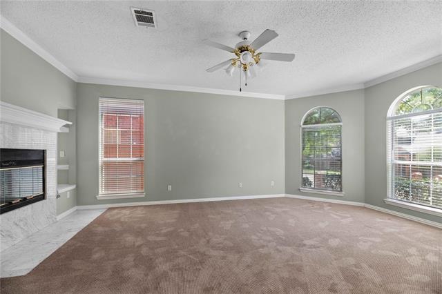 Building Photo - 2324 Dyers Oak Dr