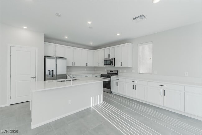 Building Photo - 7845 Wolf Fang Ct