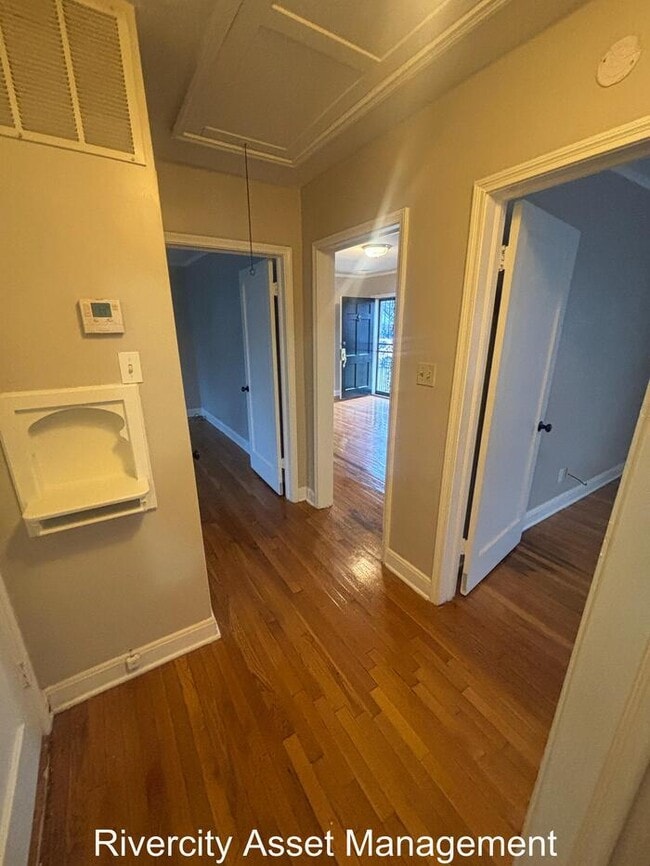 Building Photo - BERCLAIR BEAUTY!!!!!! YOU DON'T WANT TO MISS THIS ONE!!!