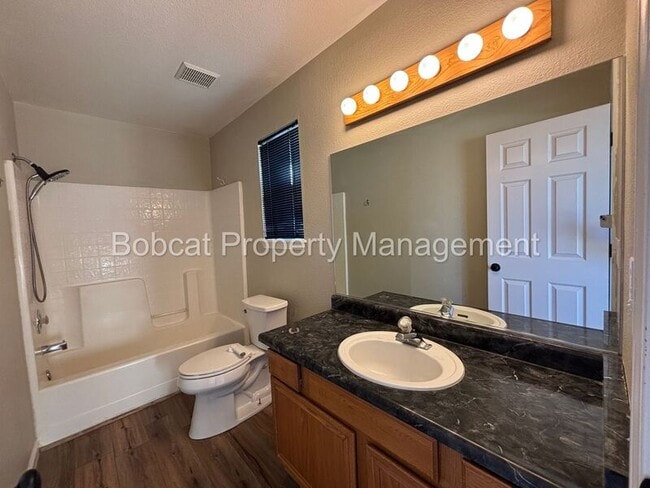 Building Photo - 3522 Smoketree Ave