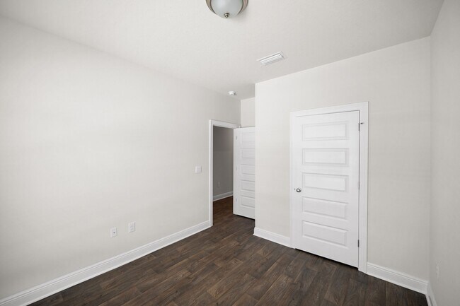 Building Photo - BRAND NEW HOME IN MAGNOLIA PINES!!!