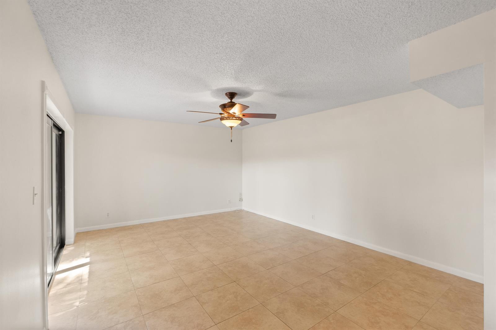 Building Photo - 2060 SW 90th Ave