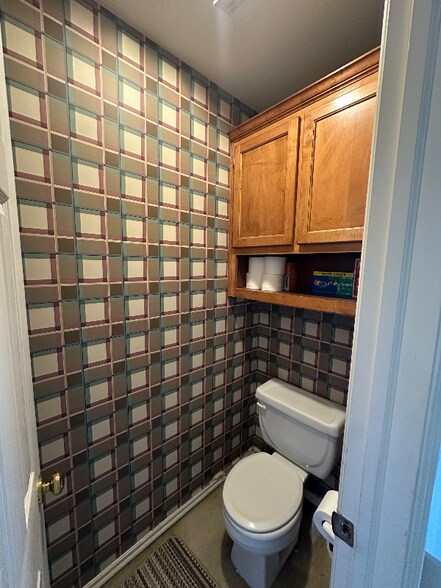 Building Photo - 3712 W Hartford St