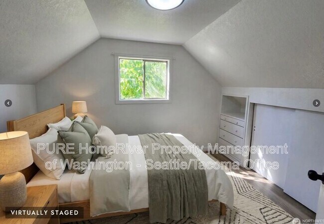 Building Photo - 5345 S Trafton St