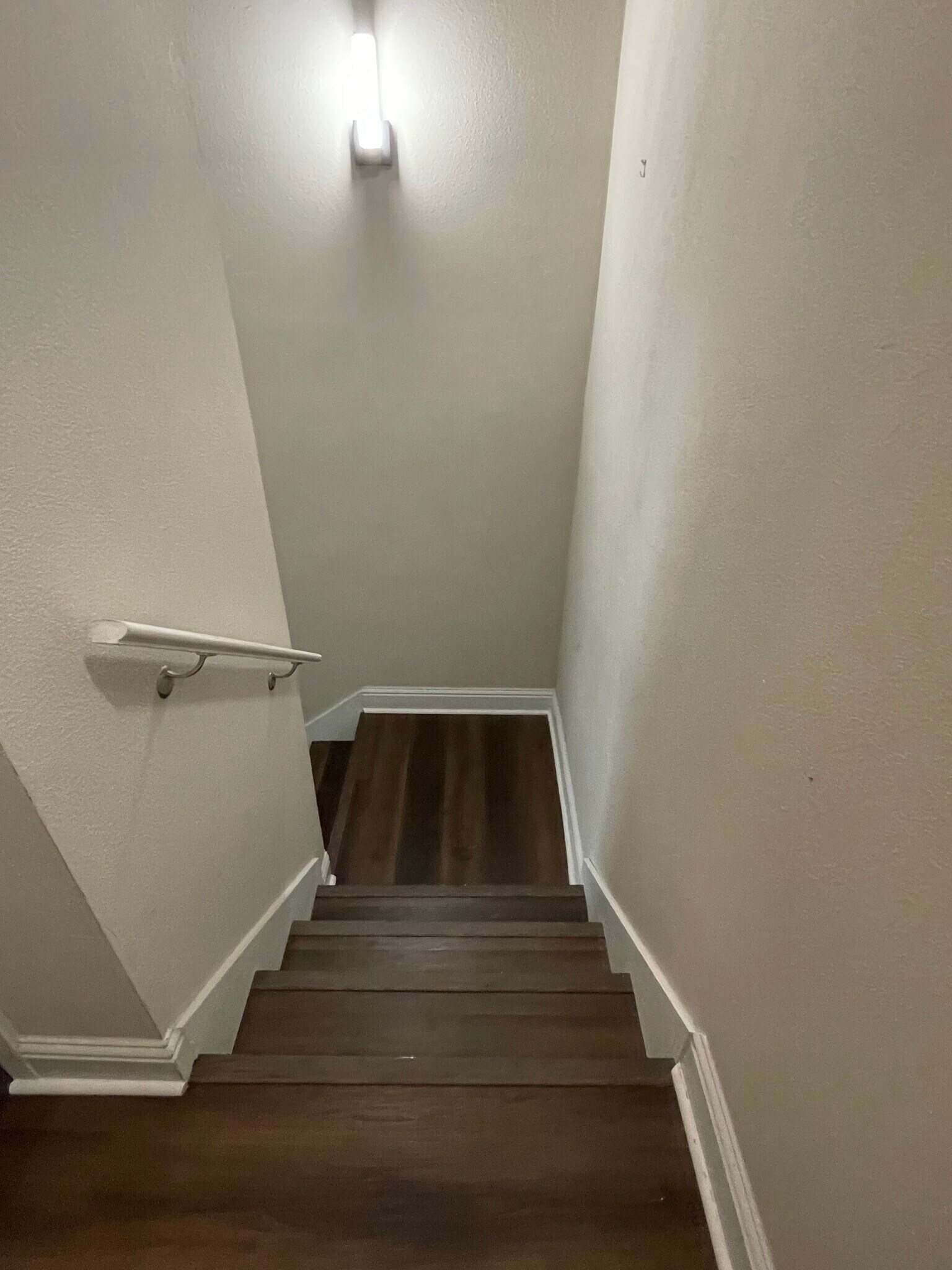 Building Photo - 6891 Spaniel Dr