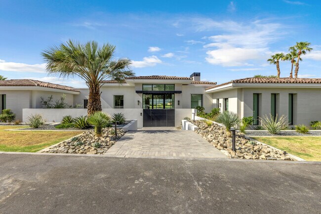 Building Photo - 83125 N Shore Dr