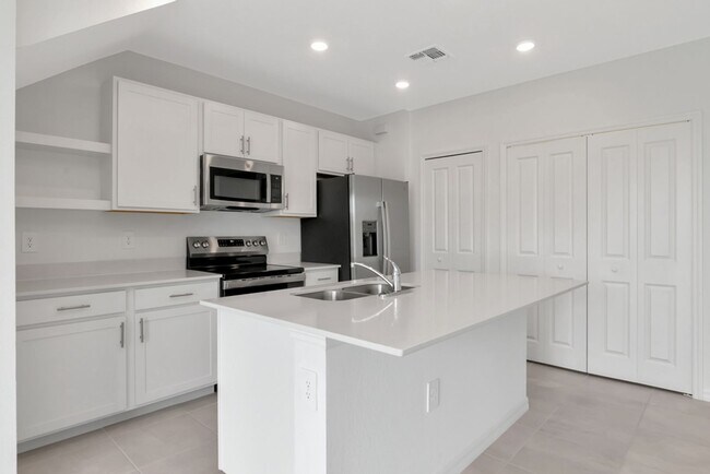 Building Photo - 14060 Lilac Sky Ter