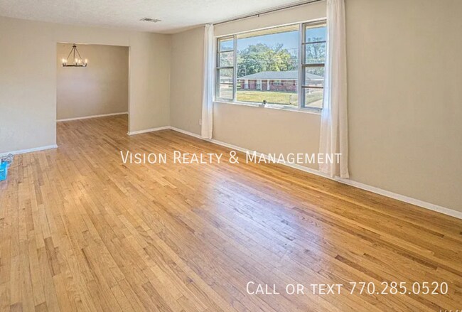 Building Photo - 1422 Flamingo Ln