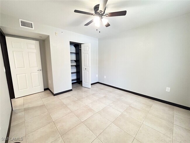 Building Photo - 8284 Key Royal Cir