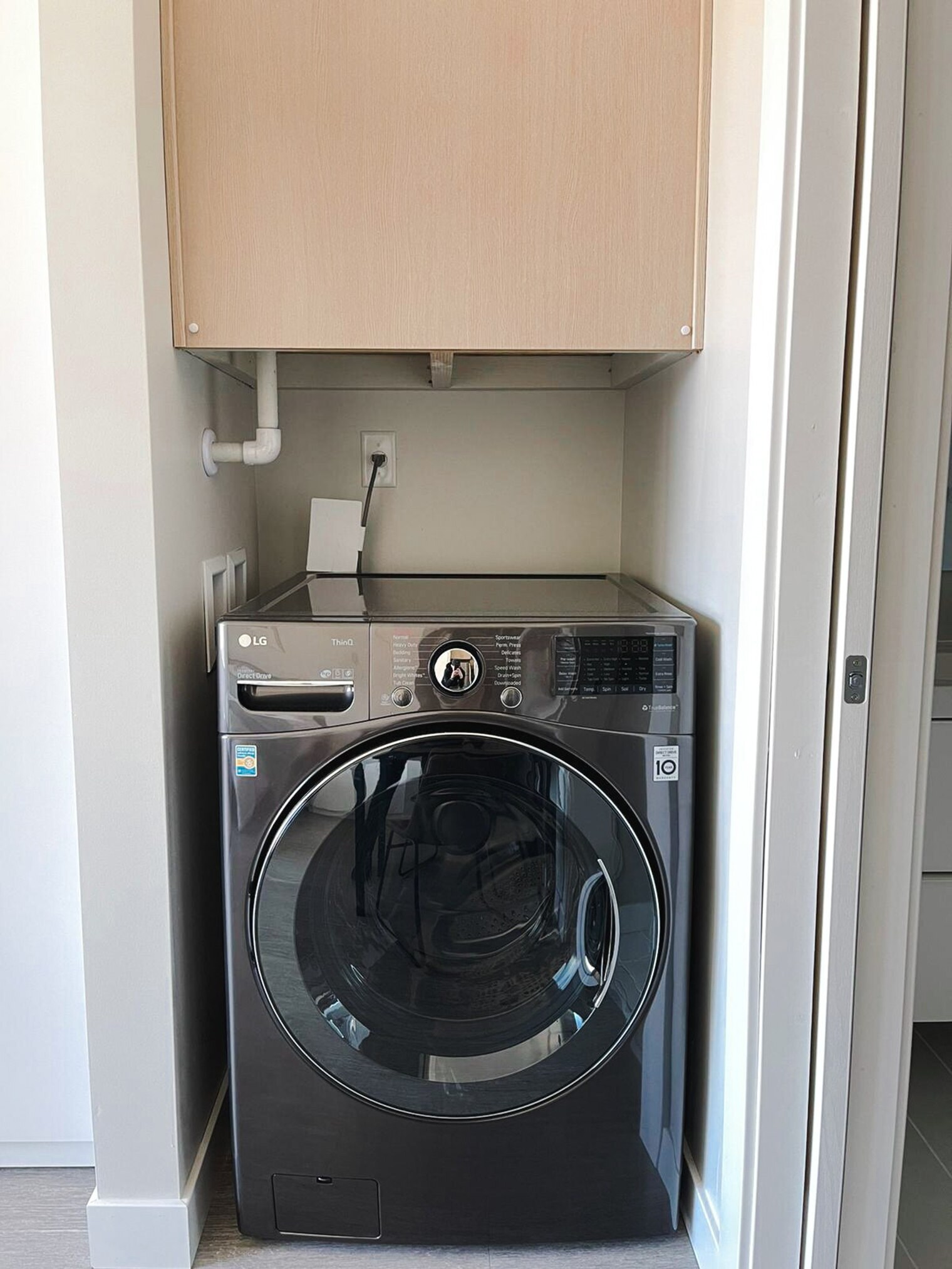 Building Photo - 2530 University Ave