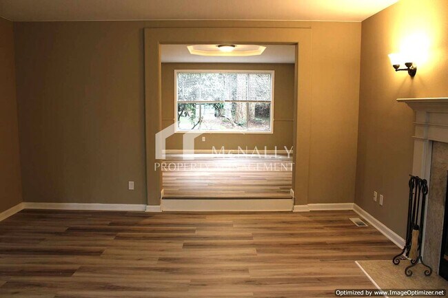 Building Photo - Lovely 3 bedroom Gig Harbor Home