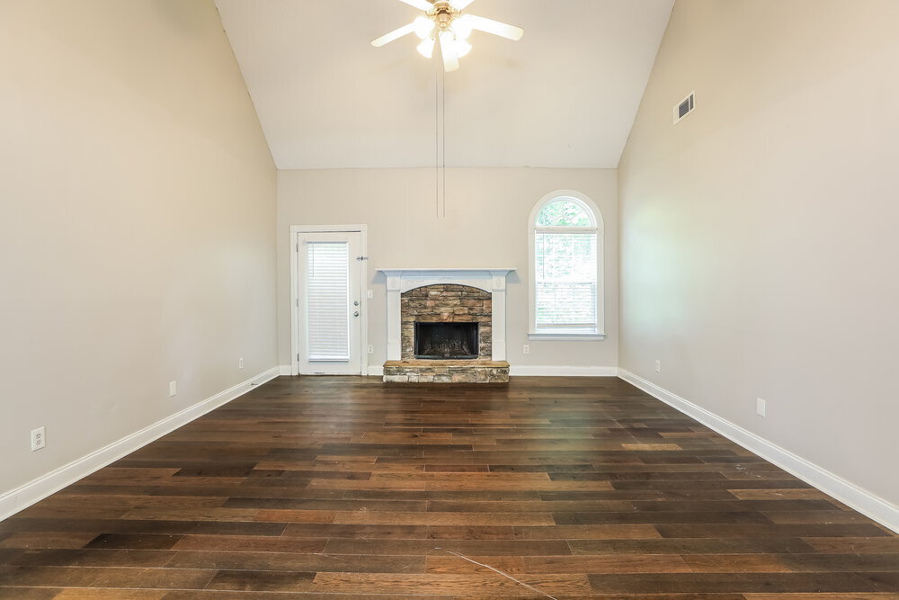 Building Photo - 116 Arborwood Way