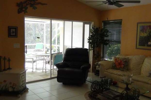 Building Photo - 15035 Sterling Oaks Dr