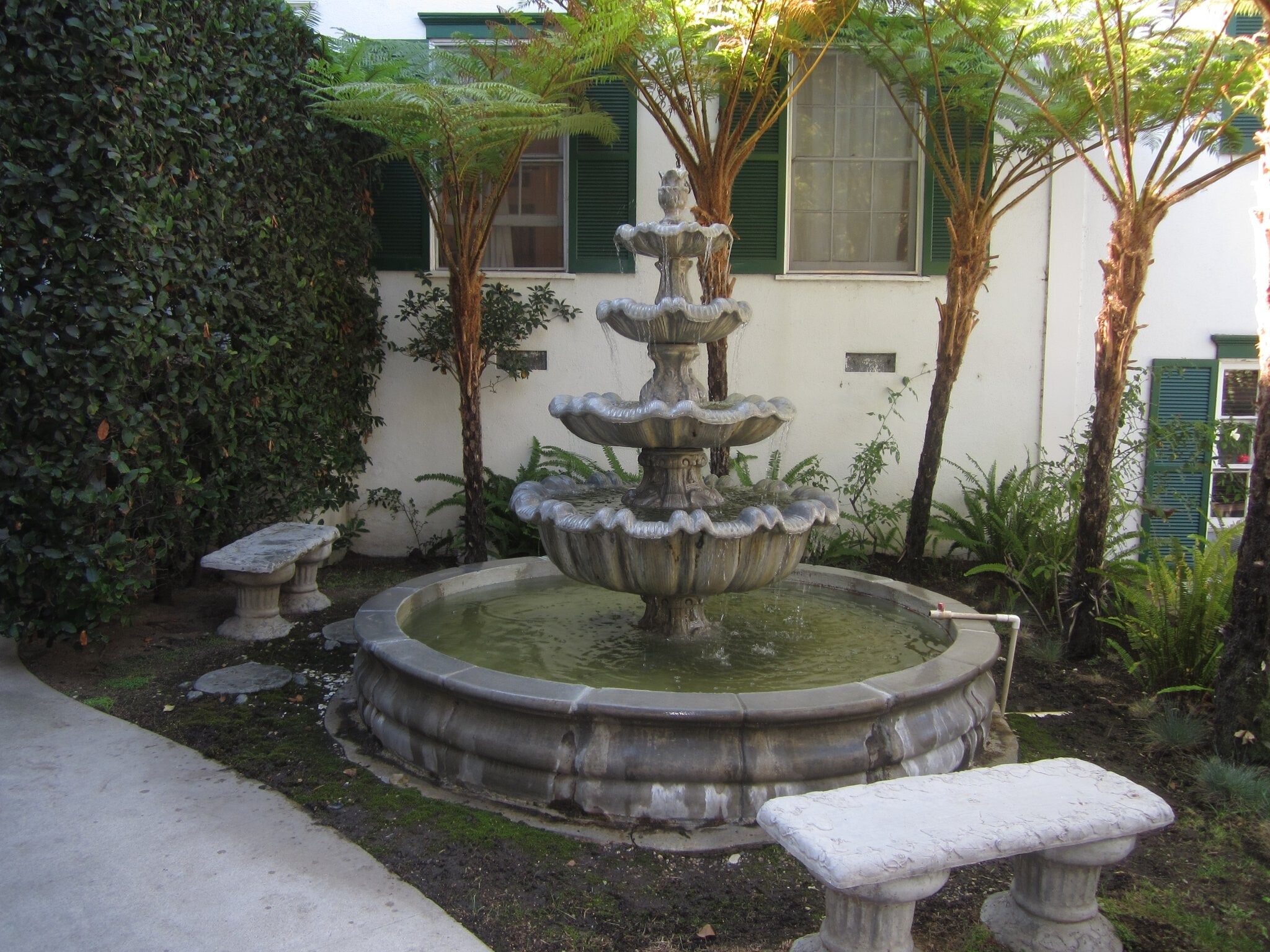 Building Photo - 4024-4028 Los Feliz Blvd