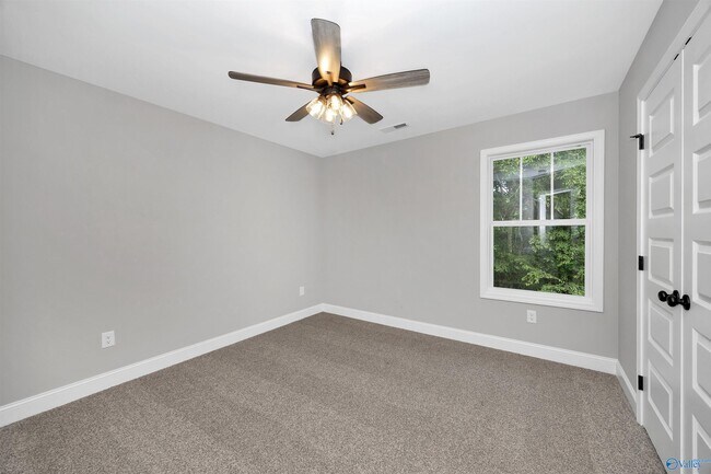 Building Photo - 1711 Golf Club Ln NW