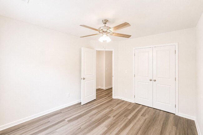 Building Photo - 4253 Crosby Ln