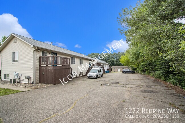 Building Photo - 1272 Redpine Way